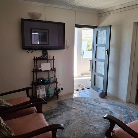 Karoo-Rus Apartment มอนตากู ภายนอก รูปภาพ