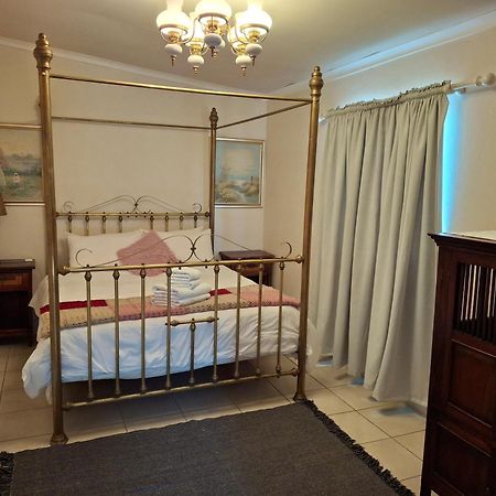 Karoo-Rus Apartment มอนตากู ภายนอก รูปภาพ
